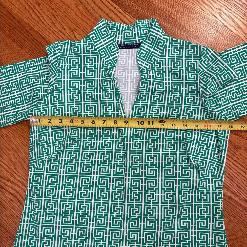 Katherine Way Green and white Greek Key Geometric Print 3/4 sleeve - Picture 5 of 7